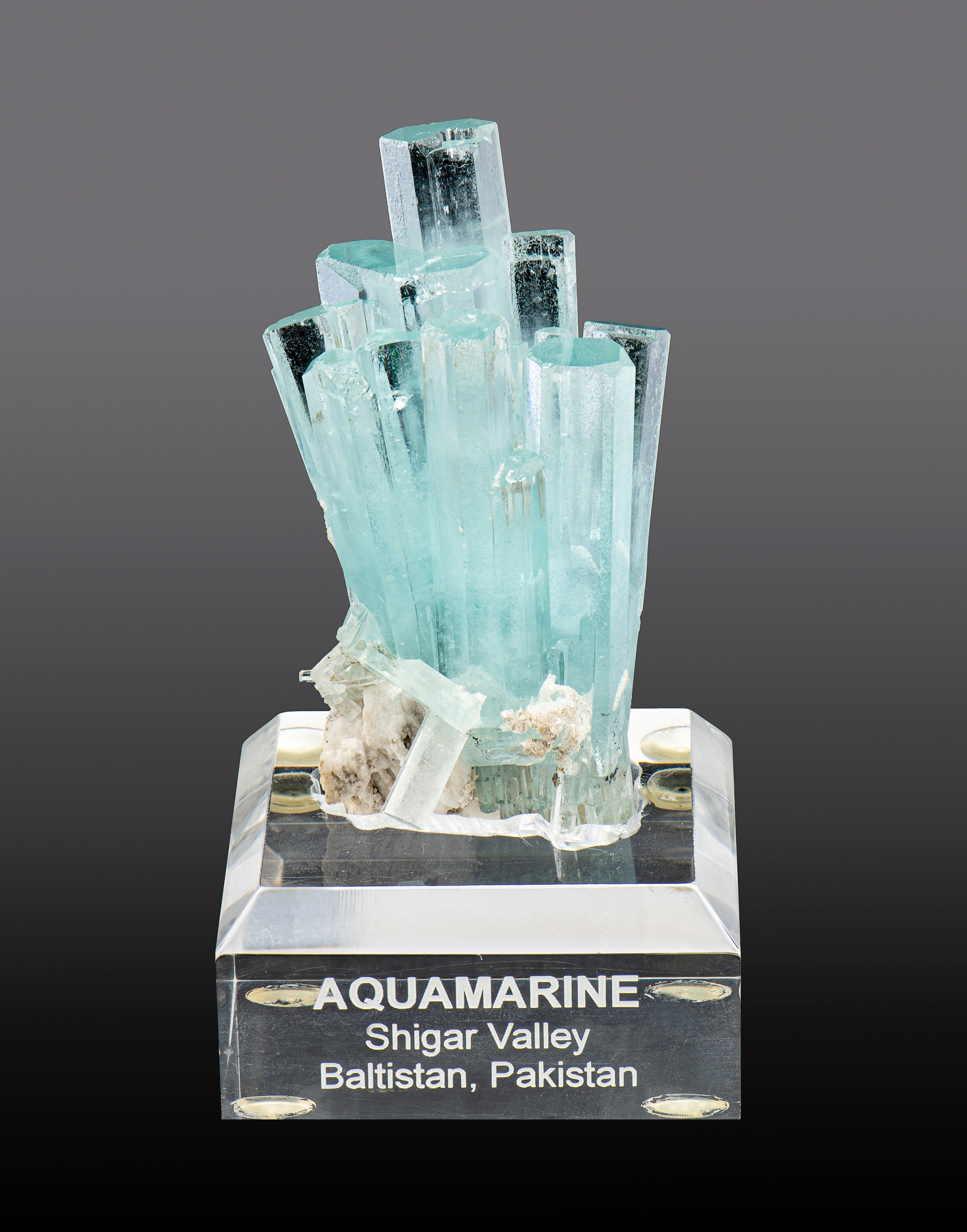 83 Cts Beautiful Aquamarine Crystals Bunch From Skardu Pakistan