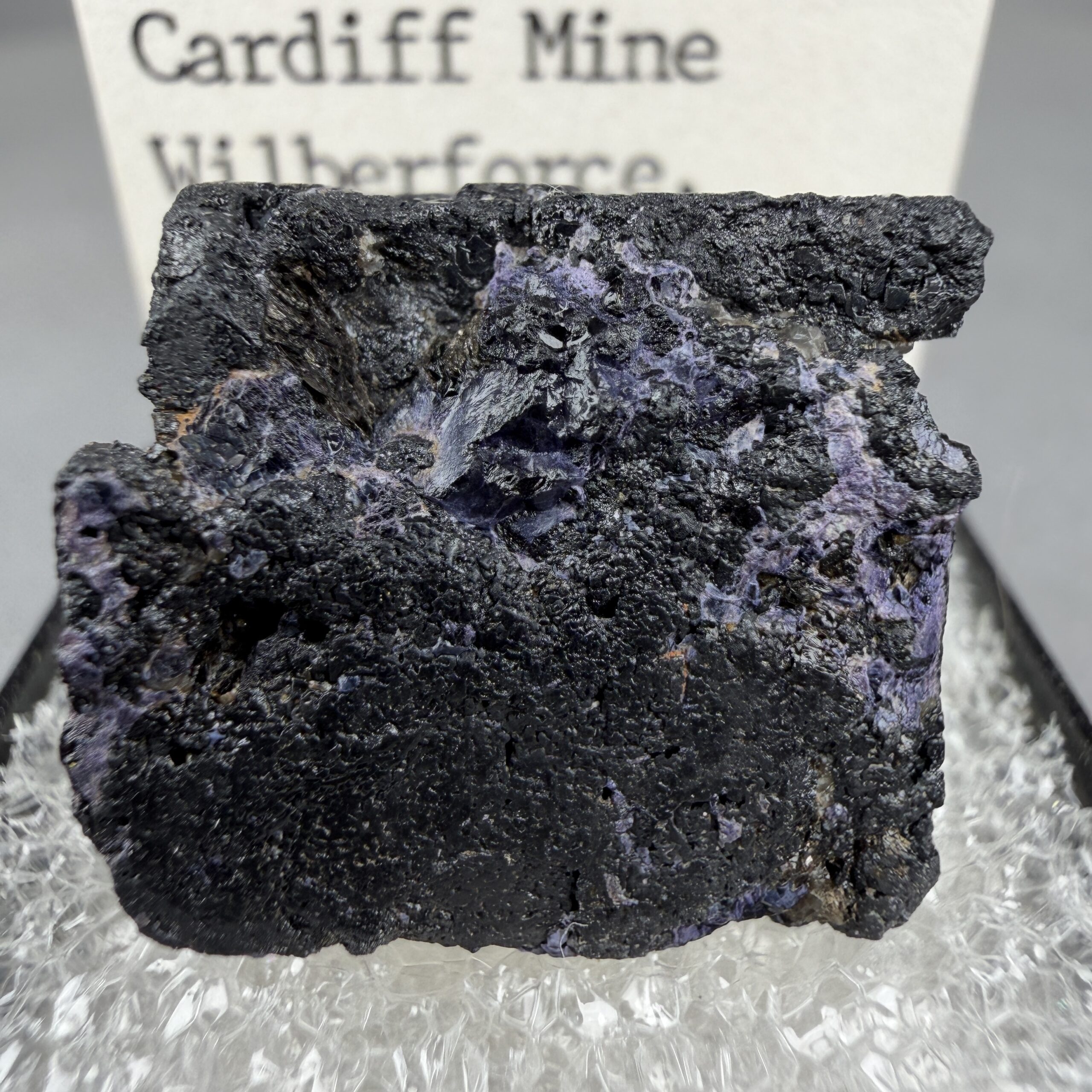 Uraninite: Cardiff Uranium Mine, Highlands East Township