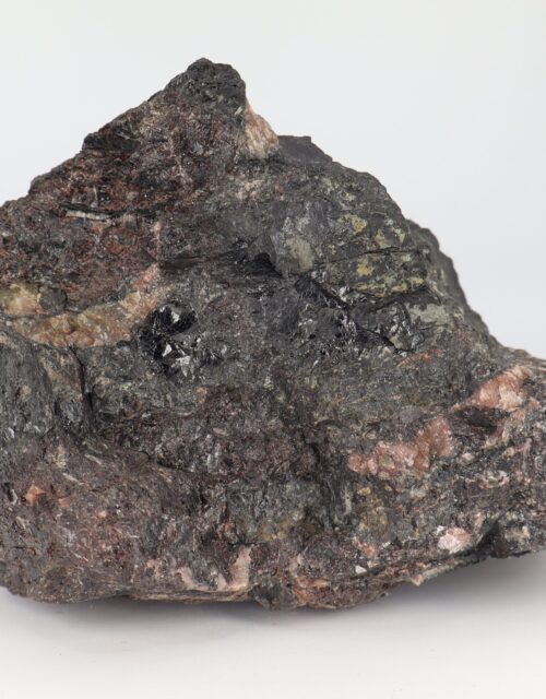 Fergusonite-(Y)