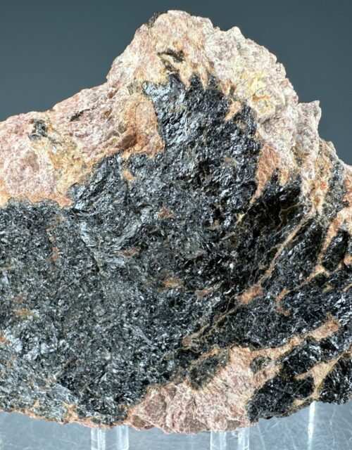 Samarskite-(Y)