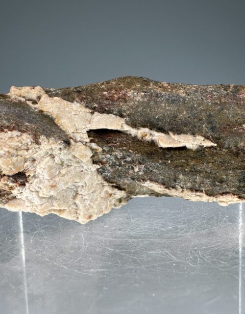 Allanite-(Ce)