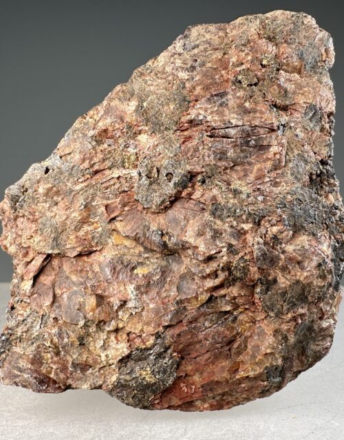 Uranopyrochlore, Zircon
