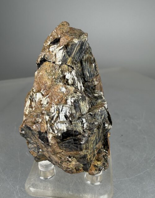 Euxenite-(Y)