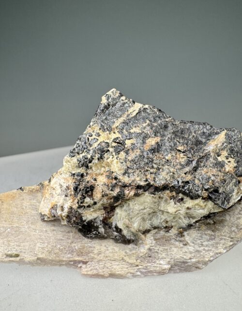 Uraninite, Spodumene