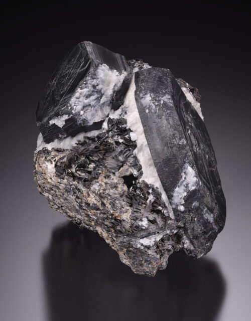 Sapphirine in Biotite, Sillimanite, Anorthite