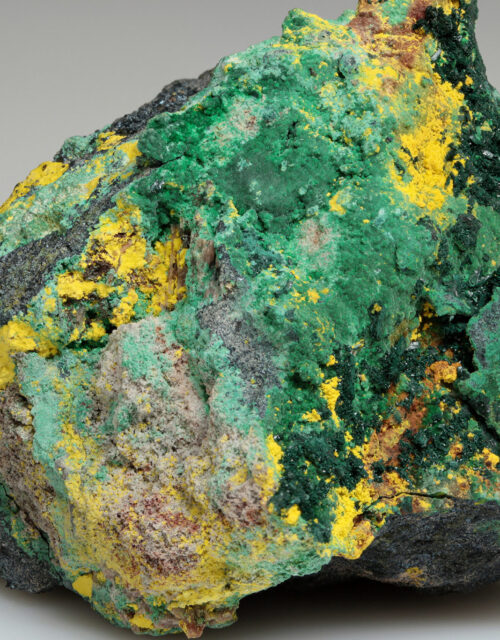 Guilleminite, Vandenbrandeite, Malachite, Digenite