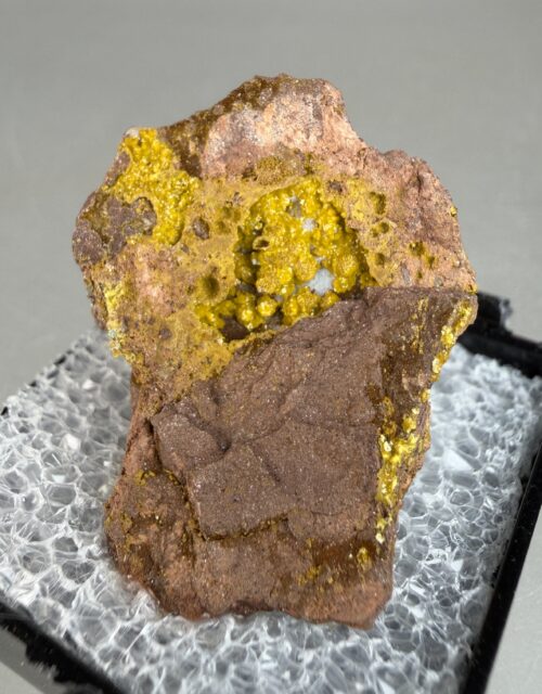 Becquerelite