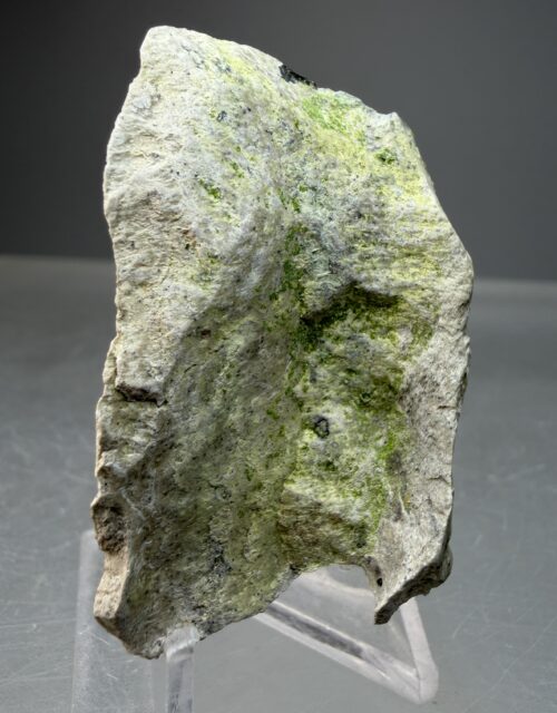 Sengierite on Dolomite
