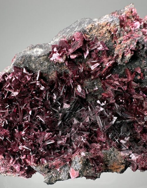Erythrite